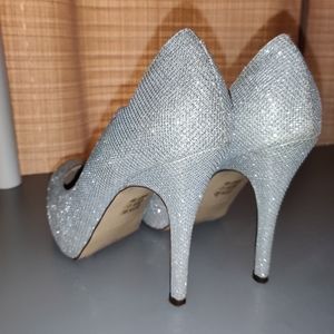 Platform silver glitter prom heels